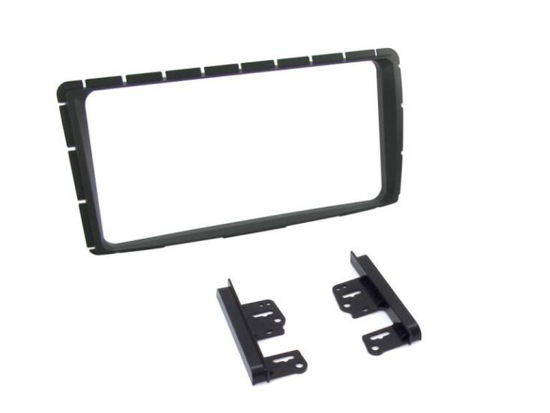 Изображение LATYF25D, remelis 2-DIN magnetolai Toyota Hilux 2012-2015                                                                                             