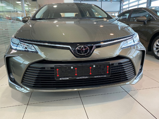 Изображение Steel Mate Corolla sedanas 2019, juoda matine, priekio parkavimo s                                                                                    